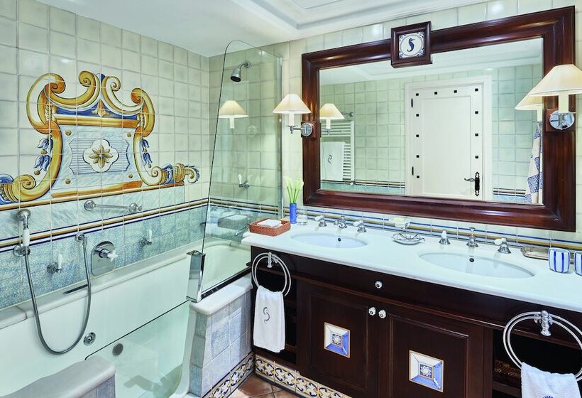 스탠다드 룸 가든 전망, Seaside Grand Hotel Residencia Gran Lujo