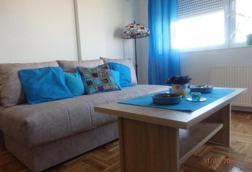 آپارتمان 1 خوابه, Apartment Erika