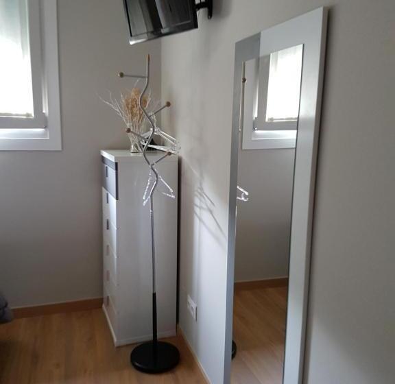 디럭스 룸, Albergue Camiño Real