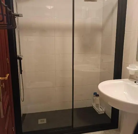 バス共有のスタンダードルーム, Albergue Camiño Real