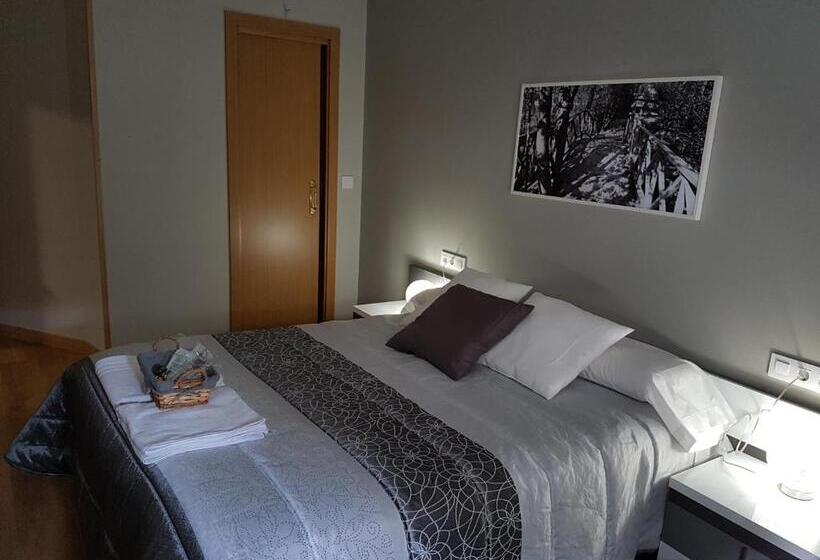 디럭스 룸, Albergue Camiño Real