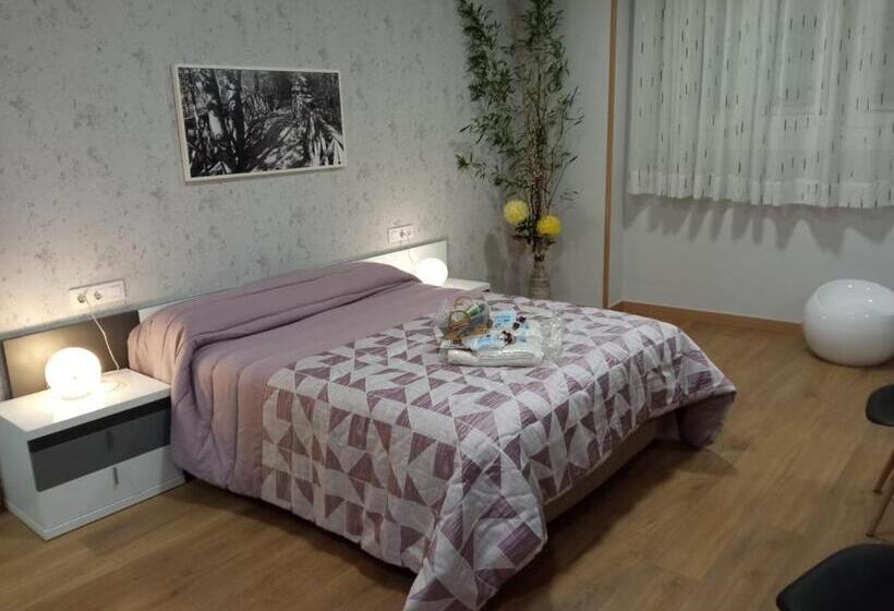 디럭스 룸, Albergue Camiño Real