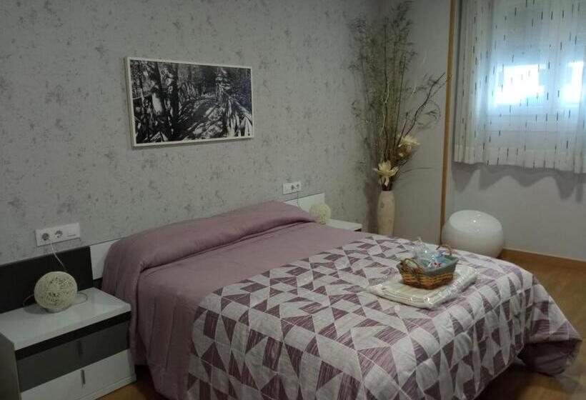 디럭스 룸, Albergue Camiño Real