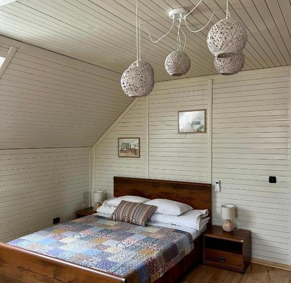 اتاق لوکس چهار تخته, гостеріяold Town