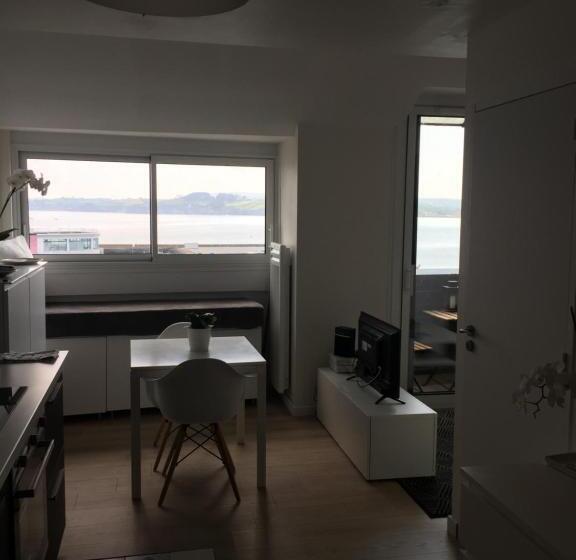 Апартаменты 1 Спальня Вид на Море, Appartement Design Iv   Port Du Rosmeur   Douarnenez