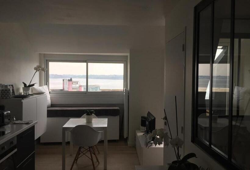 Апартаменты 1 Спальня Вид на Море, Appartement Design Iv   Port Du Rosmeur   Douarnenez