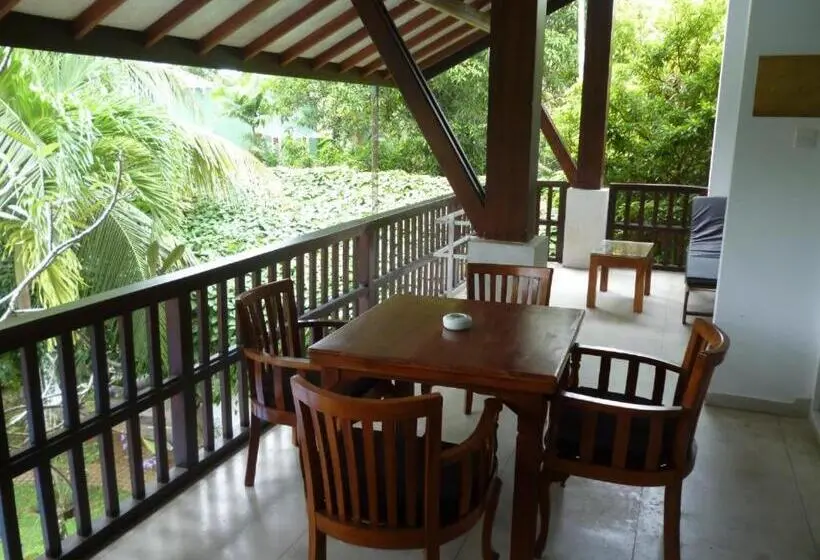 デラックスビラの１ベッドルーム, Bentota Home Stay