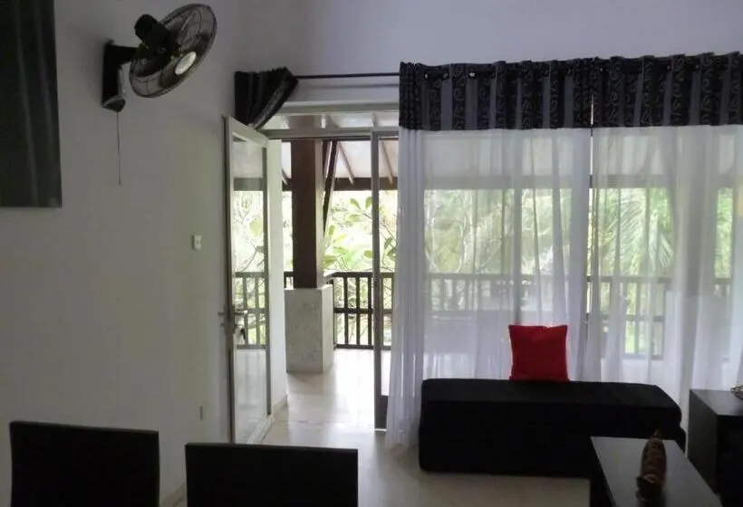 デラックスビラの１ベッドルーム, Bentota Home Stay