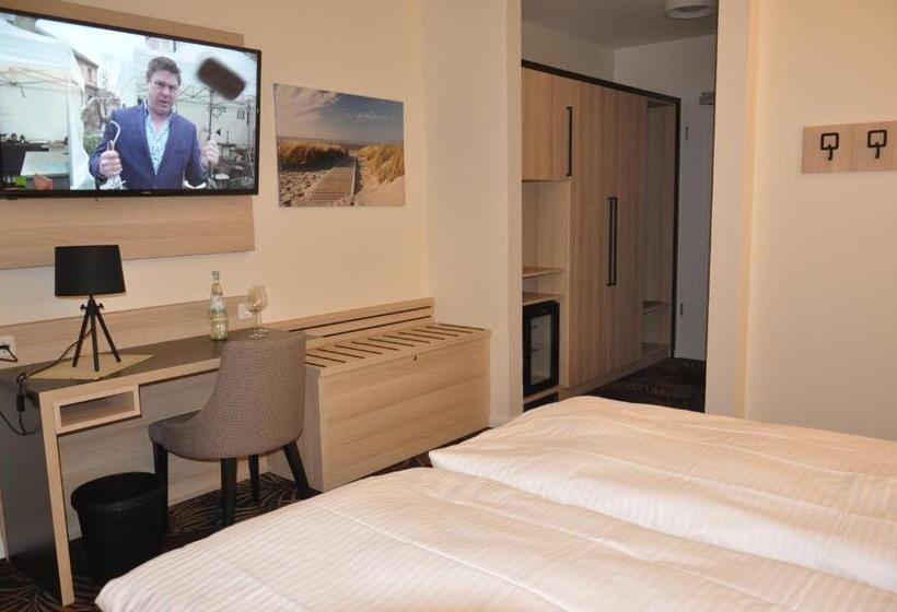 Номер Стандарт с Балконом, Avalon Hotel Bellevue