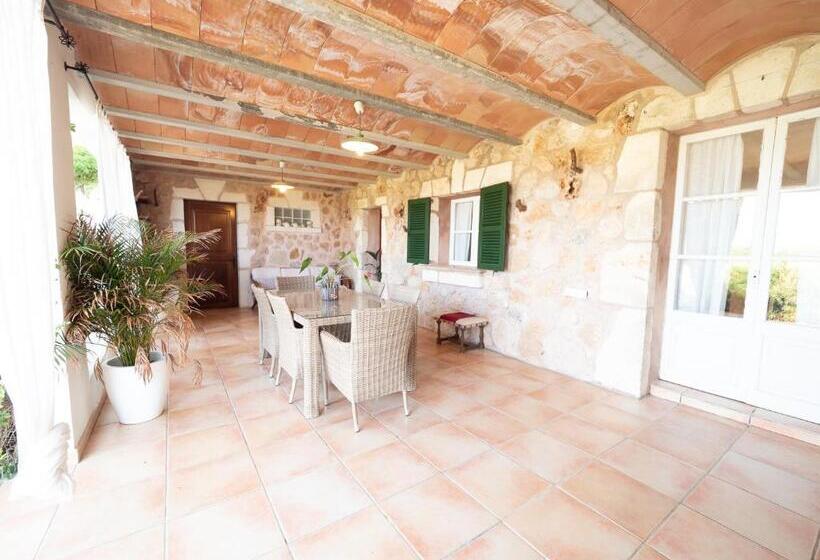 3침실 스위트, Can Cap De Bou By Alquilair