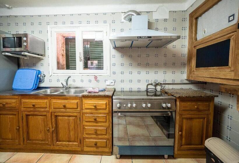 3침실 스위트, Can Cap De Bou By Alquilair