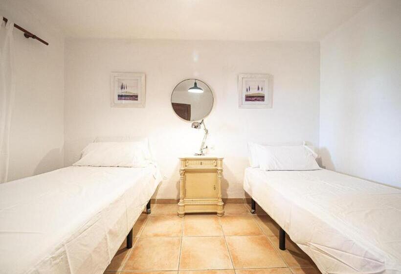 3침실 스위트, Can Cap De Bou By Alquilair
