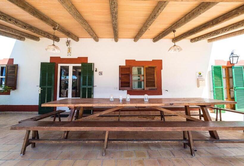 3침실 스위트, Can Cap De Bou By Alquilair