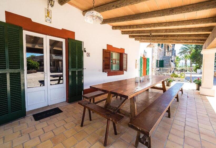 3침실 스위트, Can Cap De Bou By Alquilair