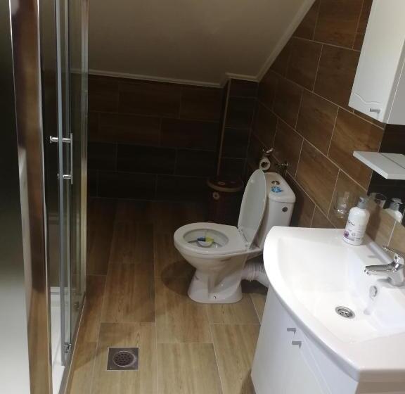 سوییت, Apartman Baron