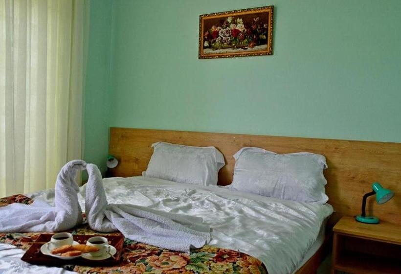 اتاق استاندارد با چشمانداز باغ, Boutique Hotel Eco House Tbilisi