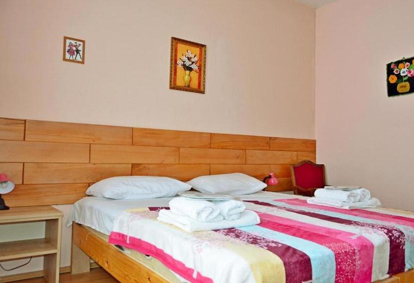 اتاق لوکس, Boutique Hotel Eco House Tbilisi