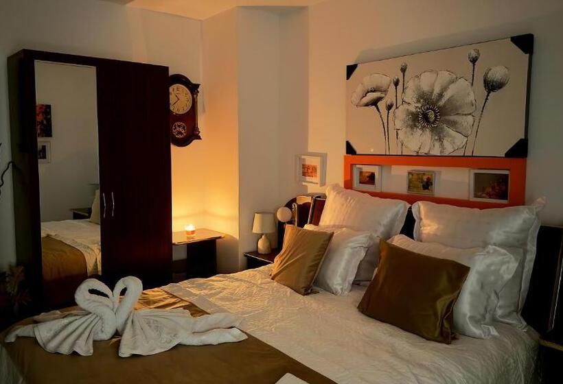 Семейный Номер, Casa Mina