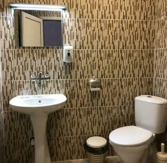 اتاق لوکس, Gile Guest House