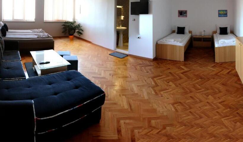 高品质的四人房间, Gile Guest House