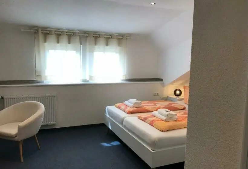 スタンダード４人部屋, Gästehaus Elzblick