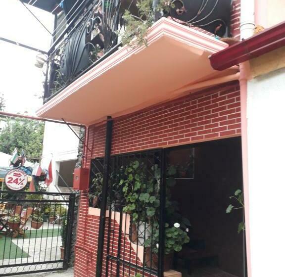 اتاق لوکس, Guest House Nino