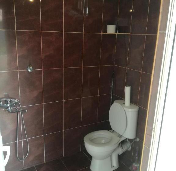 اتاق لوکس, Guest House Nino