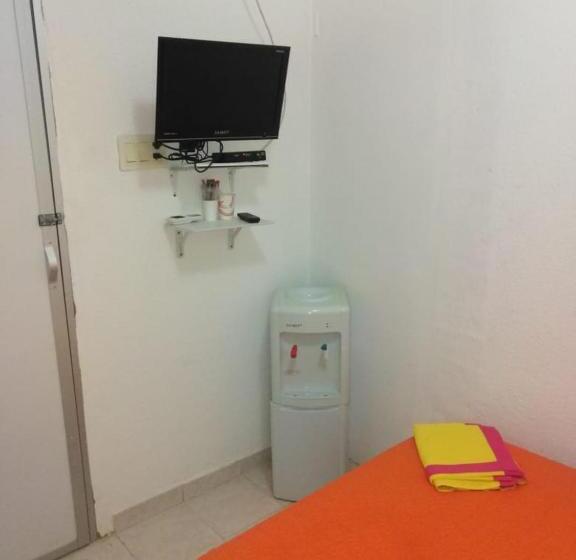 스탠다드 룸, Hostal Poseidon Del Mar