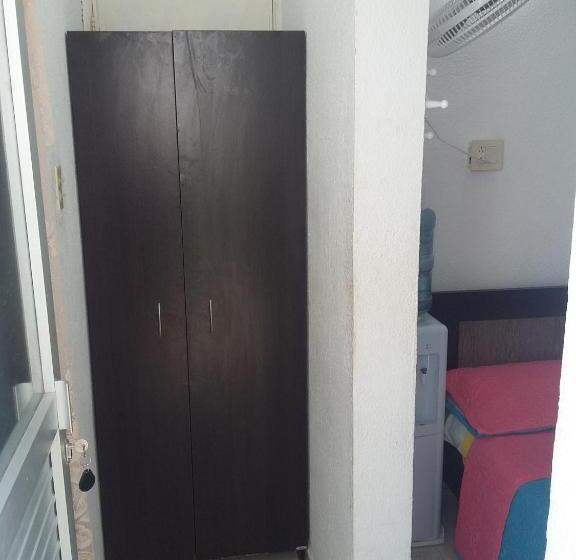 스탠다드 룸, Hostal Poseidon Del Mar