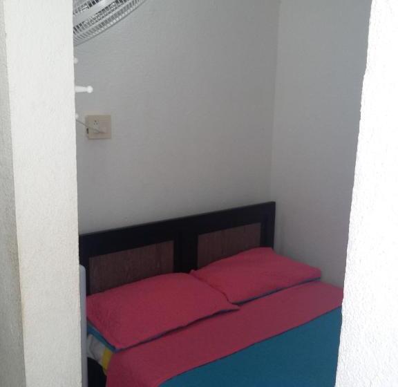 스탠다드 룸, Hostal Poseidon Del Mar