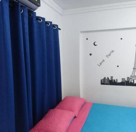 스탠다드 룸, Hostal Poseidon Del Mar