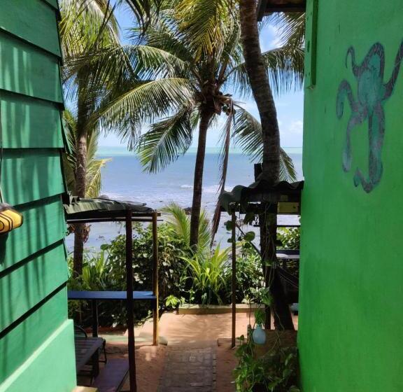 Четырехместный Номер Стандарт Вид на Море, Hostel Casa De Jack