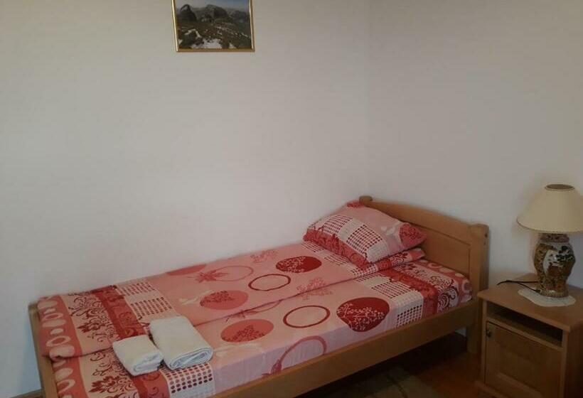 غرفة قياسية مطلة على الجبل, Rooms Skorpijon