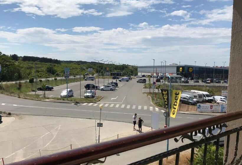 استودیوی استاندارد, апартхотел созополски перли