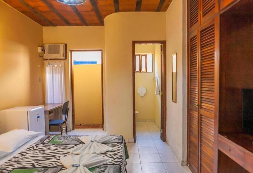 Четырехместный Номер Стандарт, Pousada Da Costa