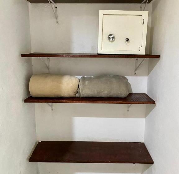 חדר משפחתי נוף לגינה, Pousada Oceano