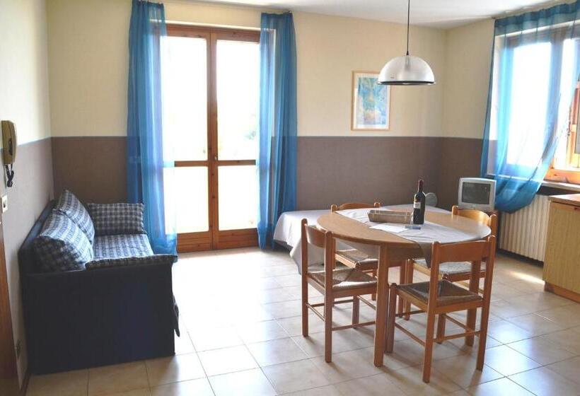 1 Bedroom Apartment Lake View, Residenza Benini