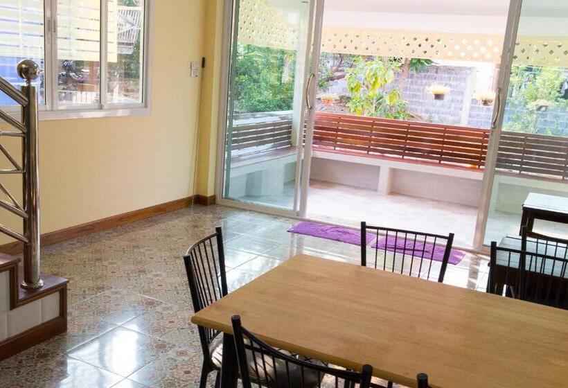 기본룸, Rak Ban Kerd House