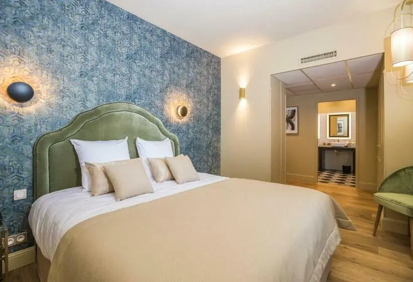 デラックスルーム, Clos Castel Villas Spa