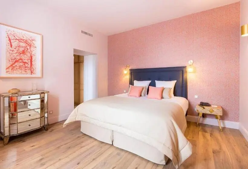 バルコニー付きデラックスルーム, Clos Castel Villas Spa