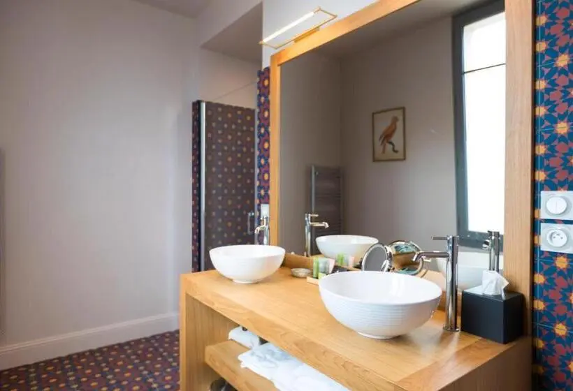 バルコニー付きデラックスルーム, Clos Castel Villas Spa