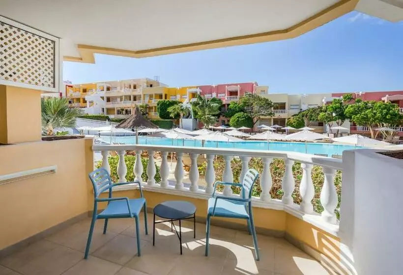 آپارتمان 1 خوابه با چشمانداز استخر, Servatur Isora Suites