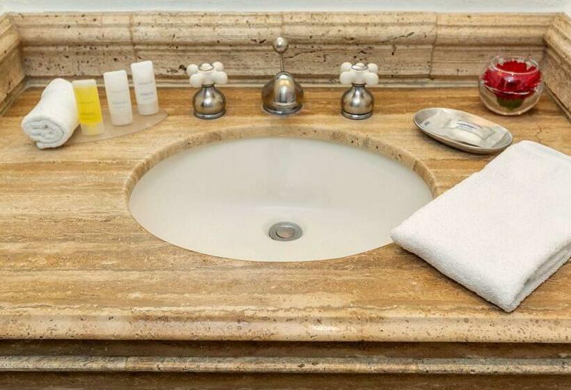 اتاق استاندارد با تخت بزرگ, Clarion Hotel Real Tegucigalpa
