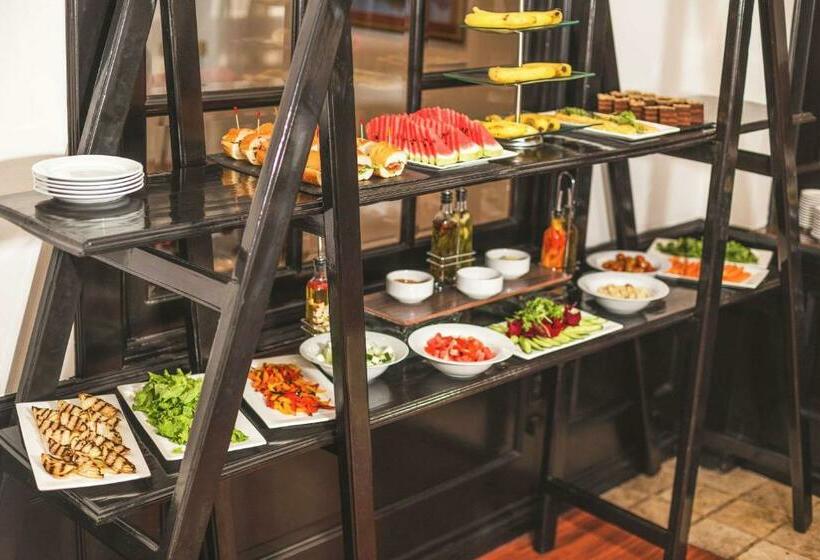 استودیوی استاندارد, Clarion Hotel Real Tegucigalpa