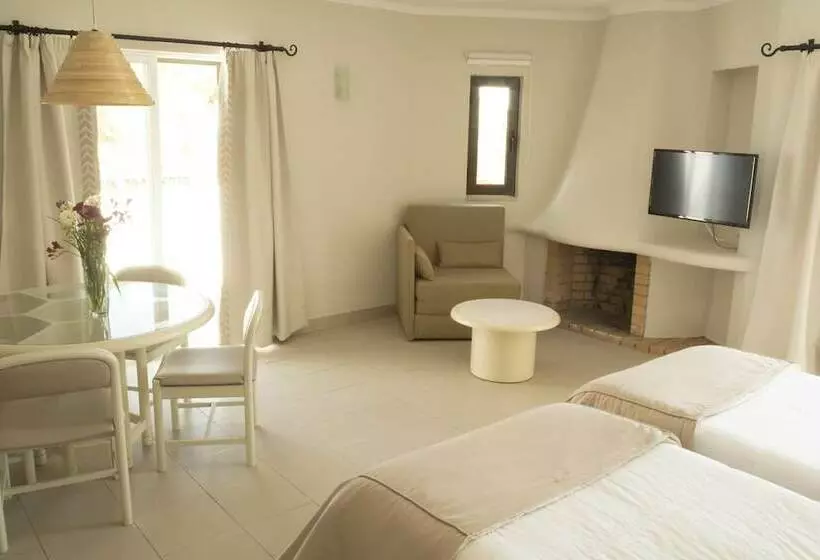 استودیوی پریمیوم, Clube Albufeira Garden Village
