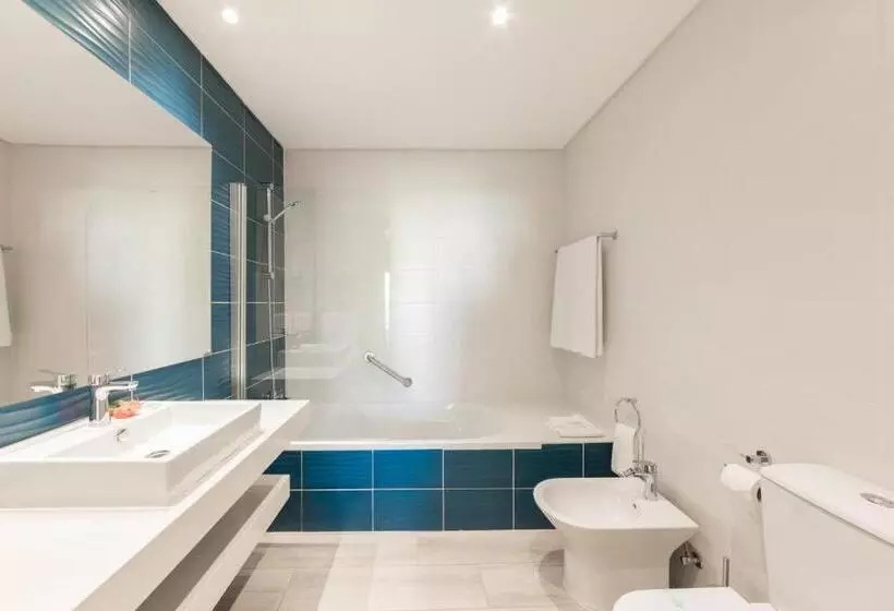 2 Bedroom Premium Apartment, Clube Albufeira Garden Village