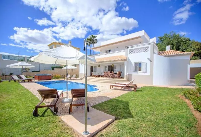 ویلای 3 خوابه, Clube Albufeira Garden Village
