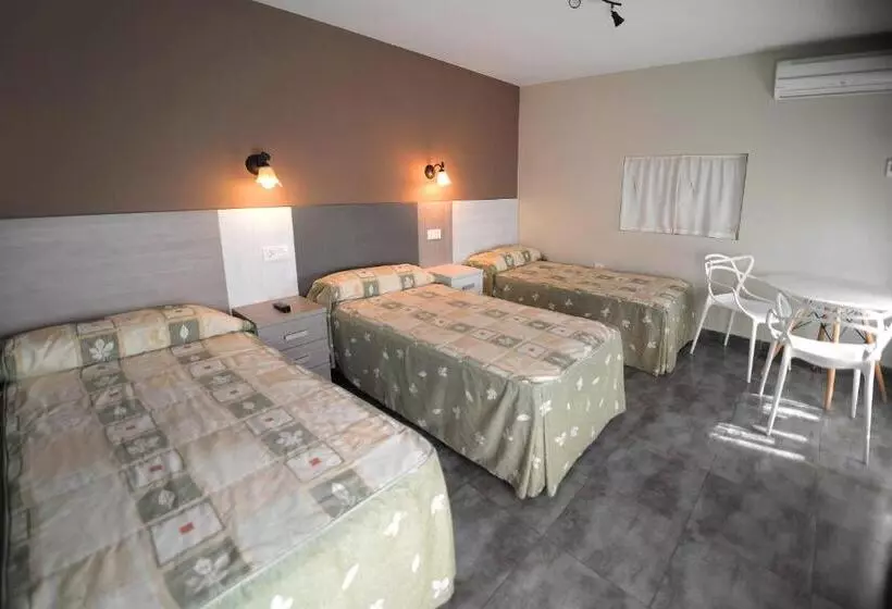 اتاق استاندارد سه نفره, Hostal Palacete De Los Arcedianos