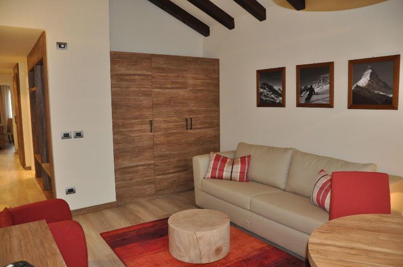 סוויטה, Ambassador Zermatt