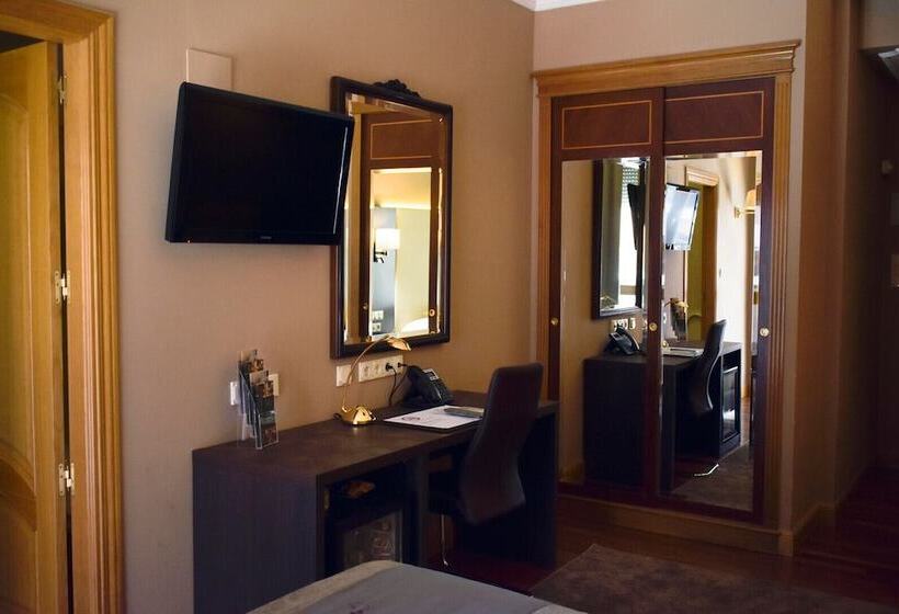 스탠다드 룸, Armiñe